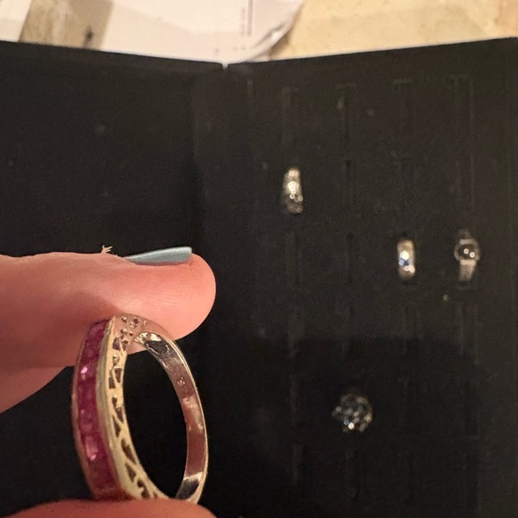 Ruby band - Picture 3 of 4